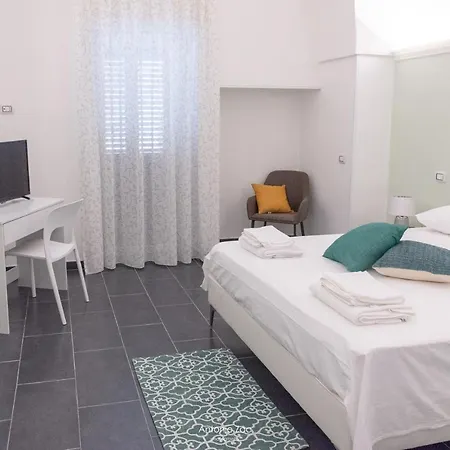 فندق مبيت وإفطار Il Vecchio Arco